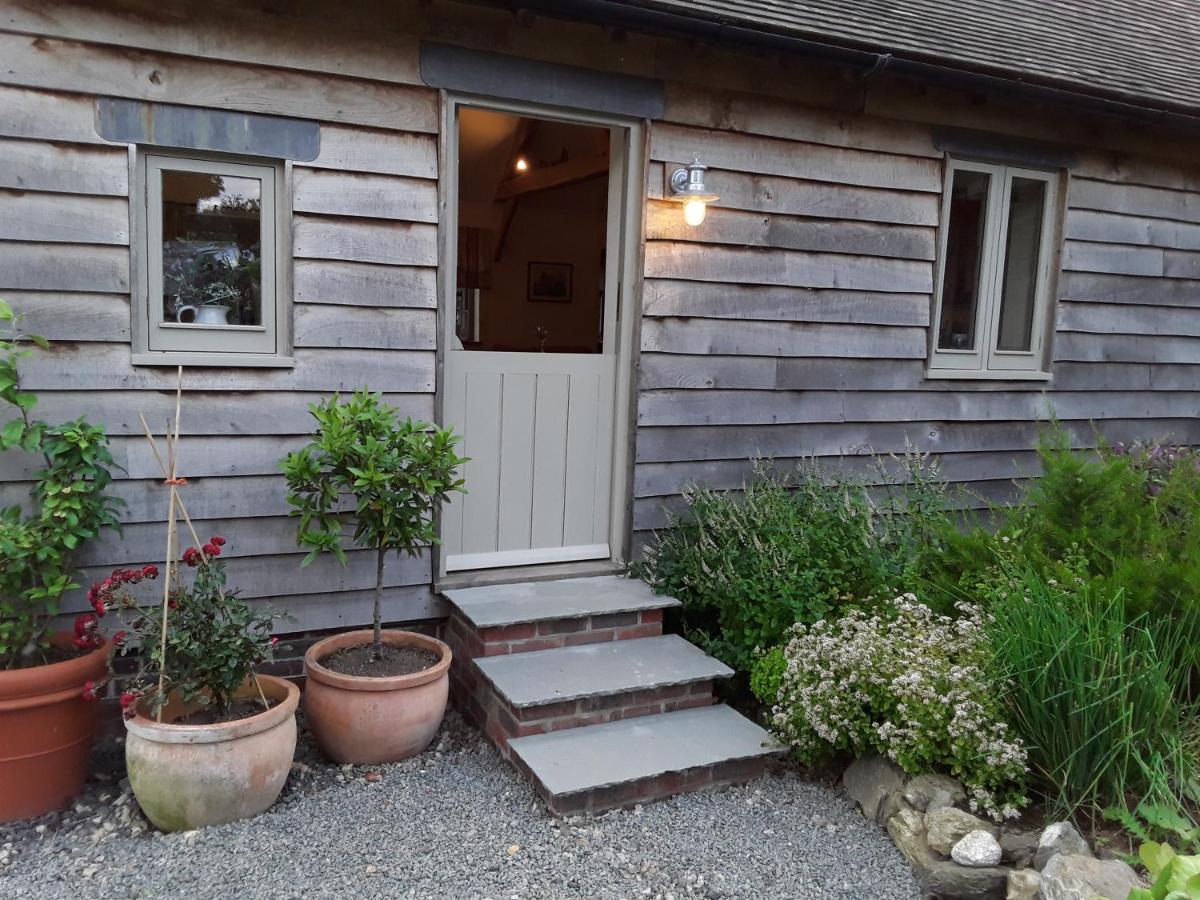 The Old Cowshed Villa Roundwood Eksteriør bilde
